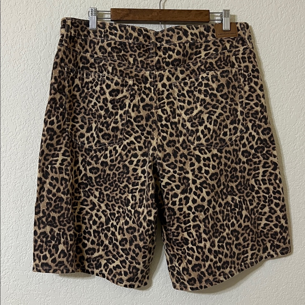 American Eagle Leopard Print Jort Denim Jean Shorts Women’s 14 - Picture 4 of 6